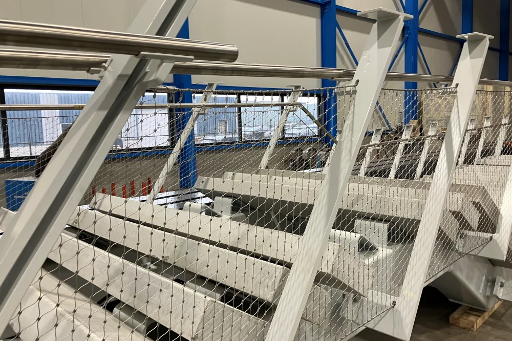 Voetgangersbrug - Royal FloraHolland