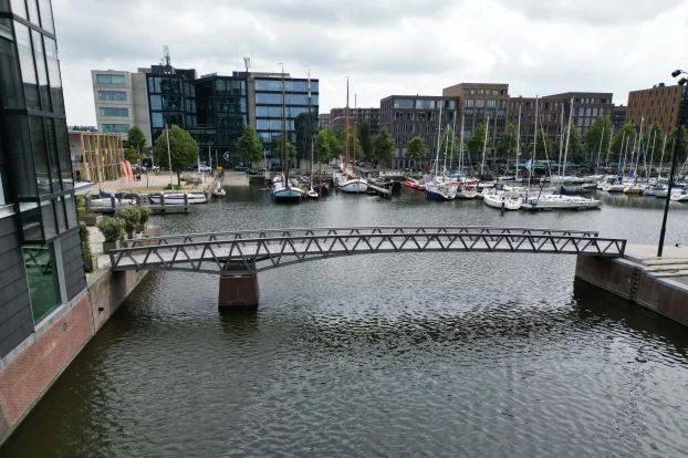 Brug 2052, IJburg
