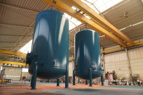 Air Accumulators & Brine filtertanks 