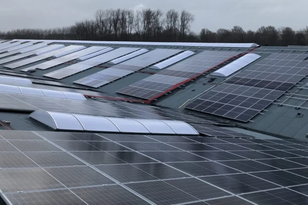 Zonnepanelen De Boer Staal, Uitgeest