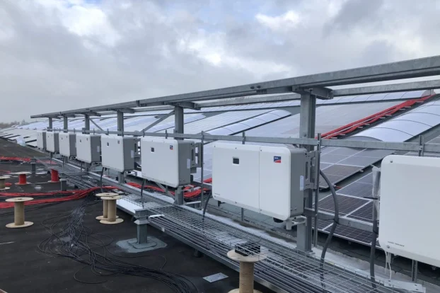 Zonnepanelen De Boer Staal, Uitgeest