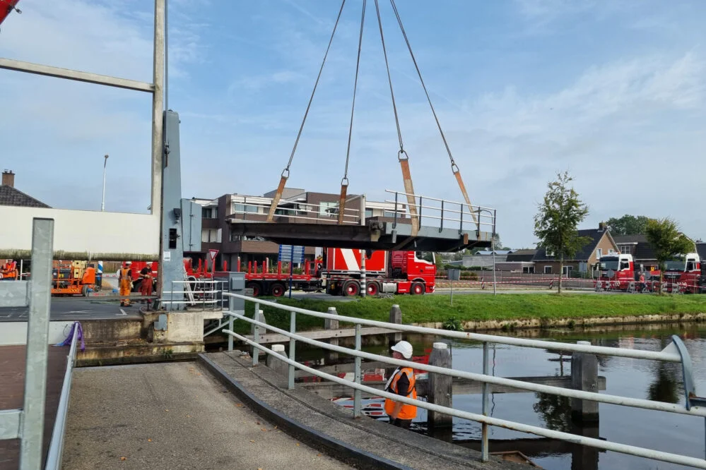 Kerkbrug Nieuw-Amsterdam, Gemeente Emmen