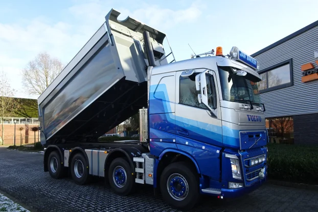 Kipper Jan Bakker Transport Vossebelt